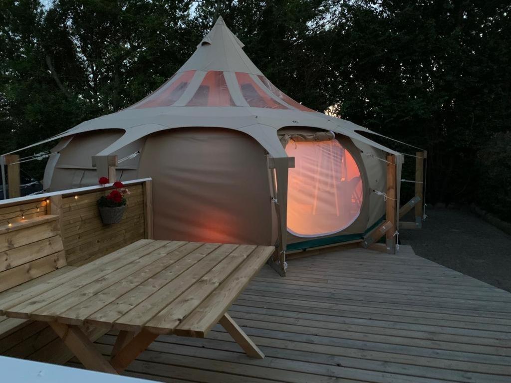Romantic Luxus Glamping 3 Idestrup المظهر الخارجي الصورة